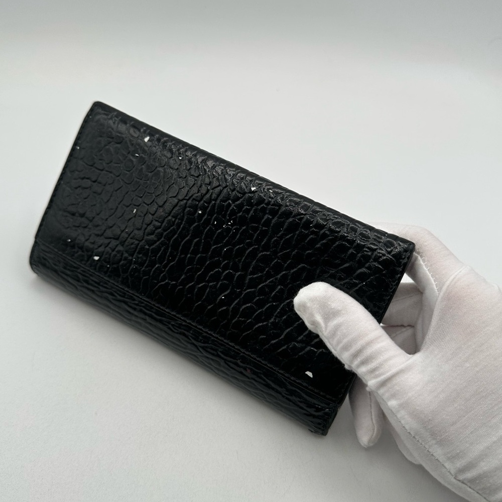 Burberry Patent Embossed Leather Wallet - Picture 4 of 15